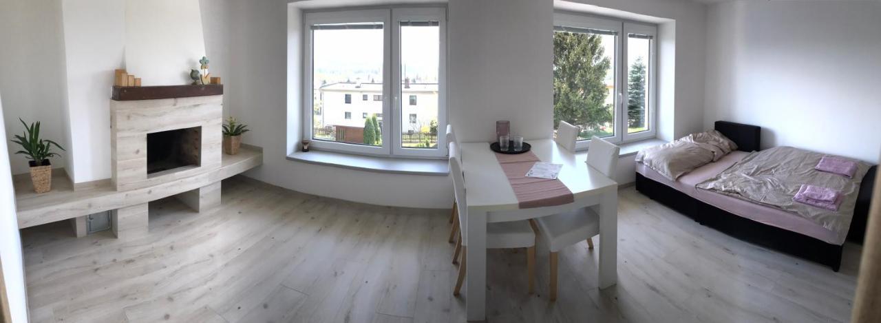 Soukromy Pokoj S Kuchyni A Koupelnou V Radovce Nove Mesto na Morave Εξωτερικό φωτογραφία